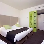 Campanile - Stare 3* فروتسواف