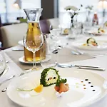Campanile - Stare فندق 3*