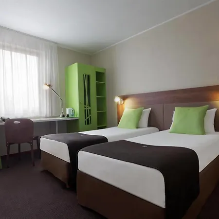 Hotel Campanile - Stare