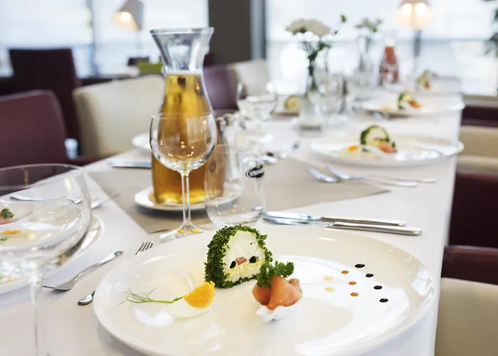 钟楼弗罗茨瓦夫 - 旧市街酒店 酒店 3*