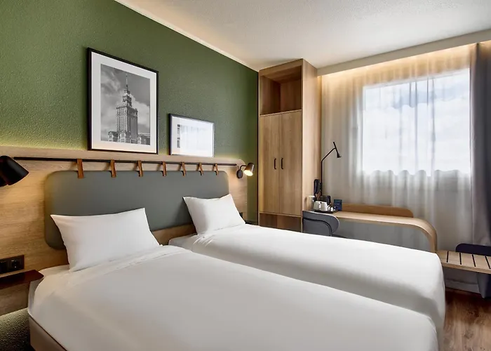 钟楼弗罗茨瓦夫 - 旧市街酒店 3*