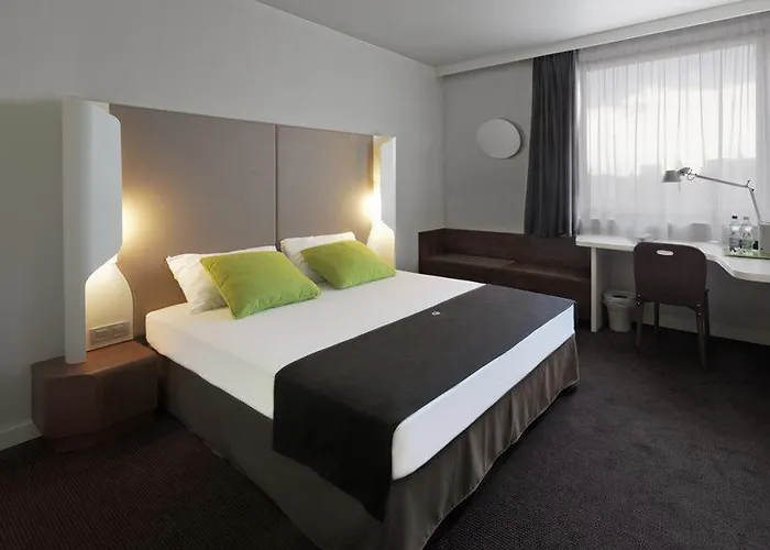 钟楼弗罗茨瓦夫 - 旧市街酒店 3*