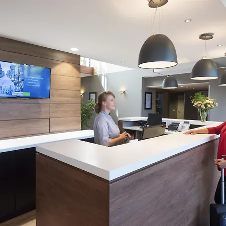 فندق Campanile Prime - Stare 3*
