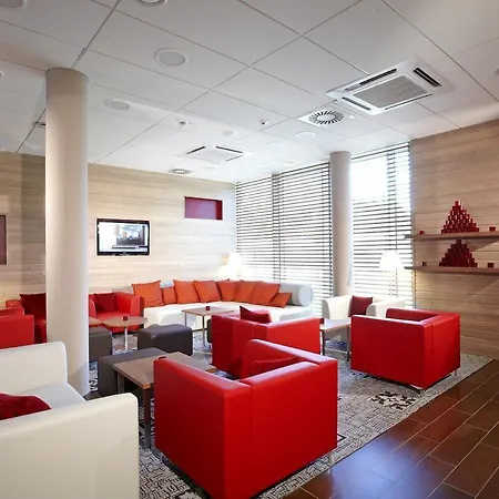 Szálloda Campanile - Stare