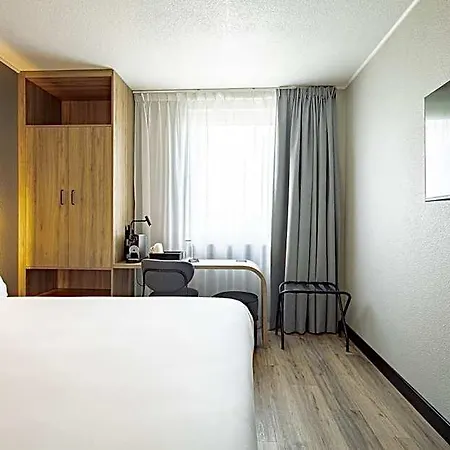 Campanile Prime - Stare Hotel