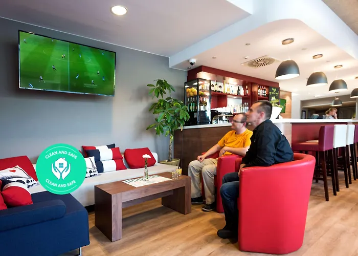 Campanile - Stare Готель