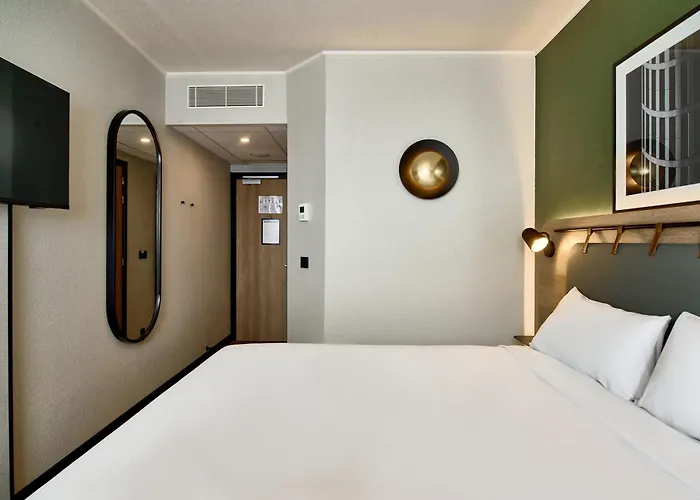 Szálloda Campanile - Stare Wrocław